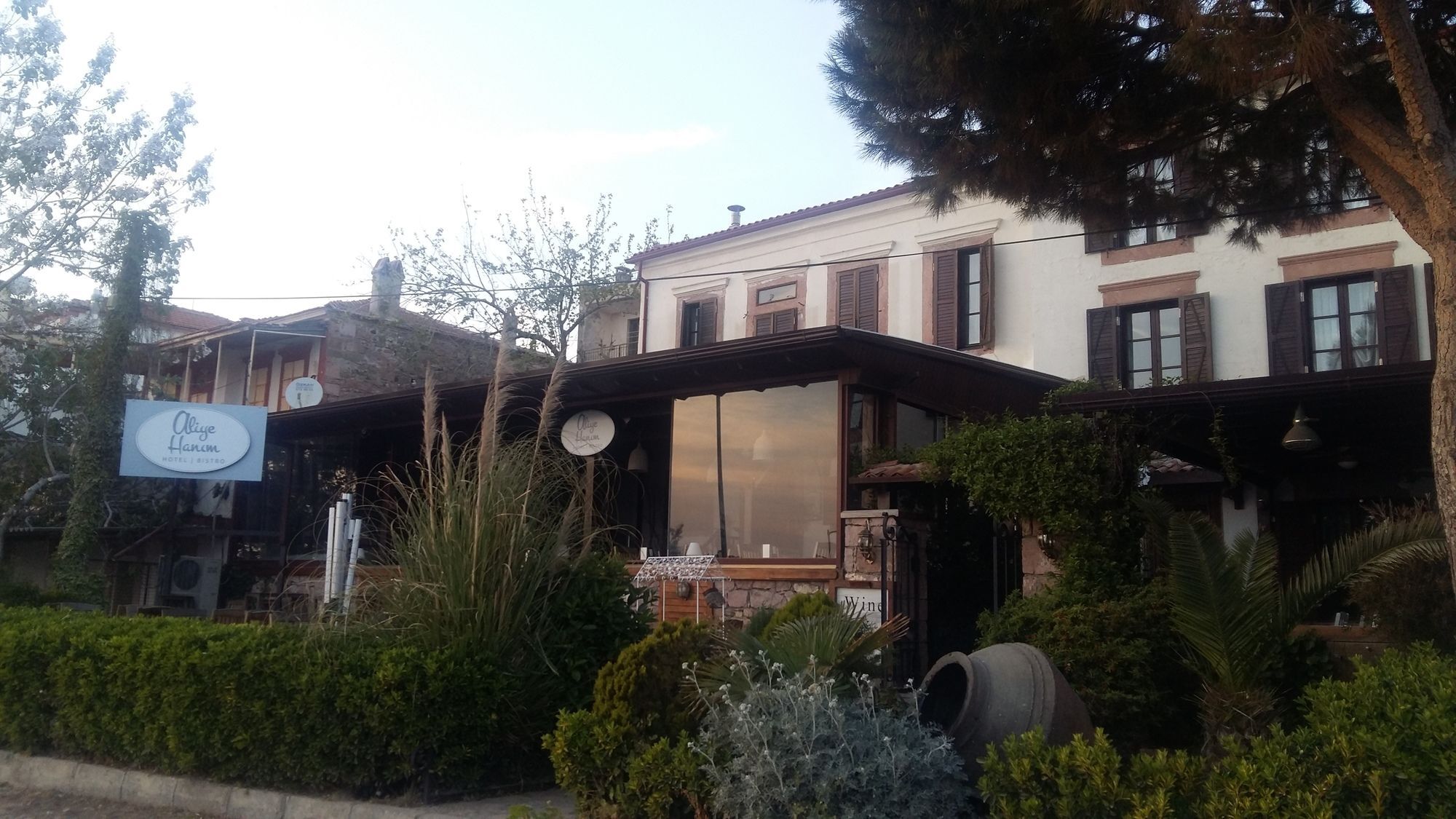Aliye Hanim Ayvalik Ngoại thất bức ảnh